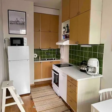 Lux Location, Self Check-in, Ensuite With Full Kitchen