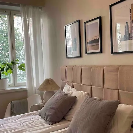 شقة Lux Location, Self Check-in, Ensuite With Full Kitchen هلسنكي